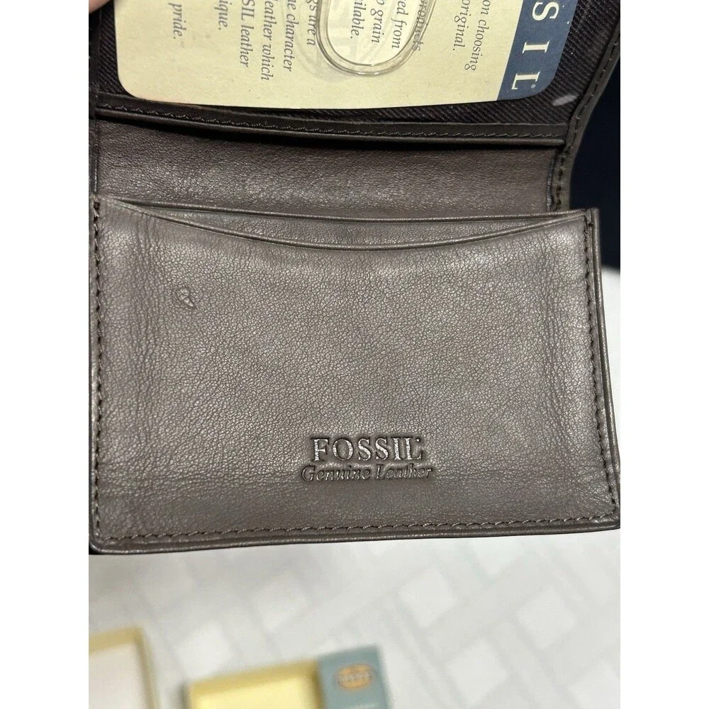 NEW! FOSSIL Bag Co. Mens Brown Leather BI-Fold Deluxe Credit Card Wallet belt